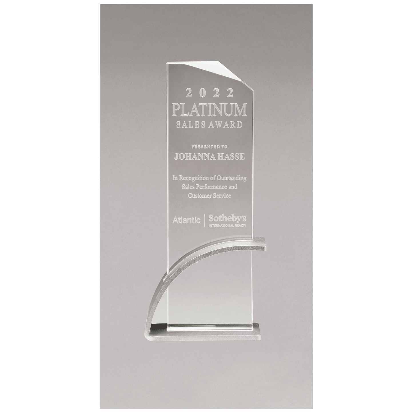Silver Contemporary Clear 3 7/8" x 10 1/8" x 1/2" Thick Glass Award, Arched Base with Matte Metallic Finish