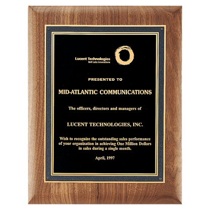 Walnut Plaque with Black/Gold Florentine Border Textured Black 2 7" x 9" American LaserFX Plate