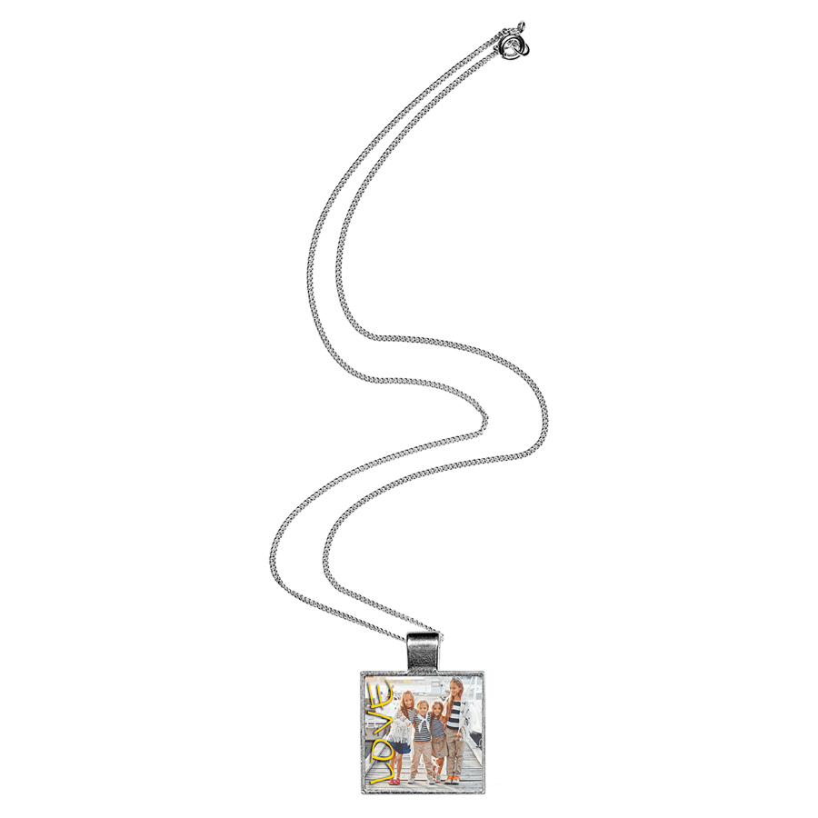 Silver Pendant Necklace